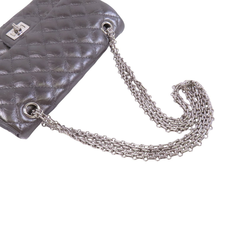 CHANEL 牛皮皮革2.55 24cm銀扣鏈帶肩背袋-7