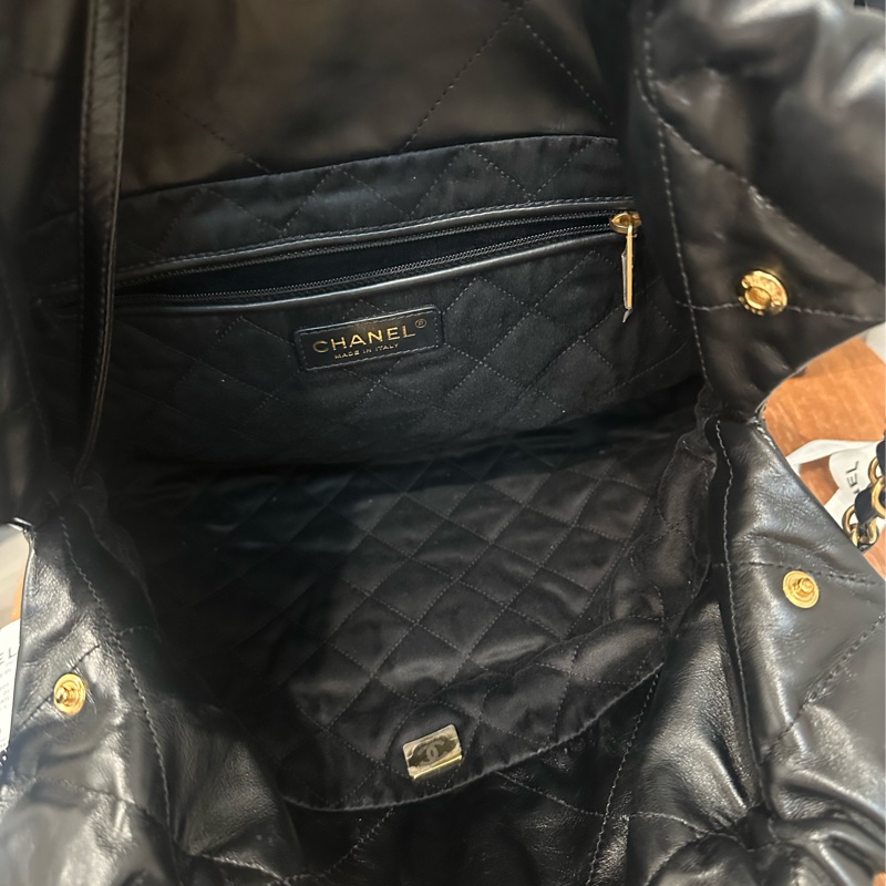 Chanel 香奈兒經典款22bag小號黑金 牛皮99新 全球保固內(到2028)-15