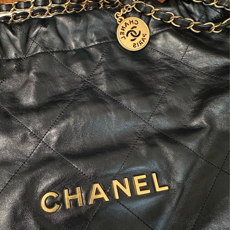 Chanel 香奈兒經典款22bag小號黑金 牛皮99新 全球保固內(到2028)-17