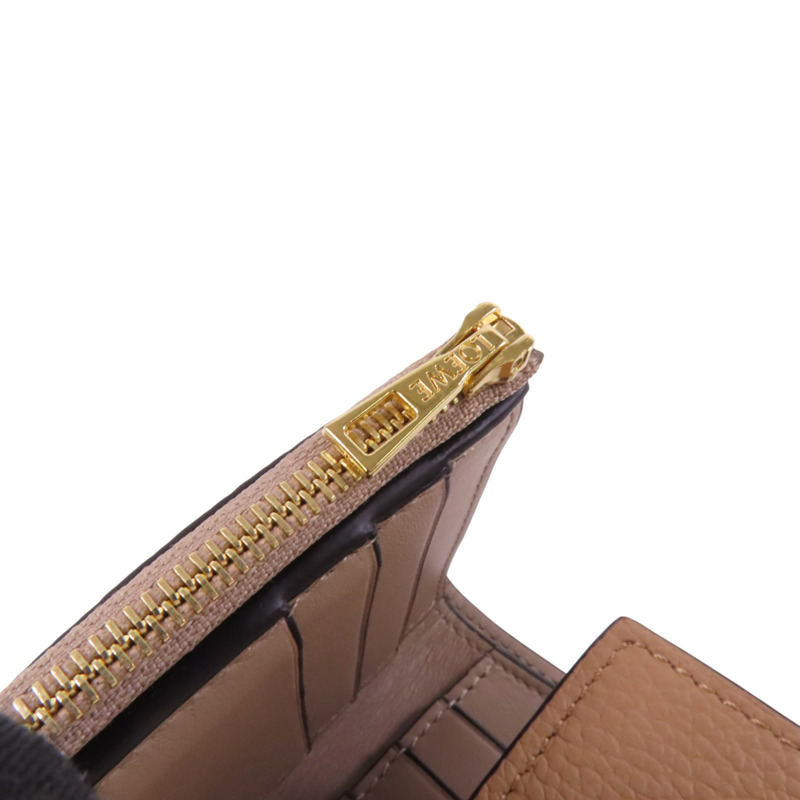 LOEWE 牛皮皮革Small Wallet銀扣短錢包-9