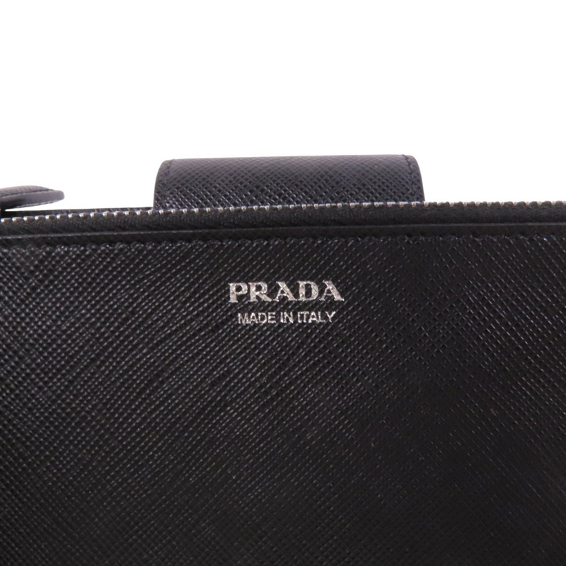 PRADA Saffiano皮革Middle Wallet銀扣錢包-16