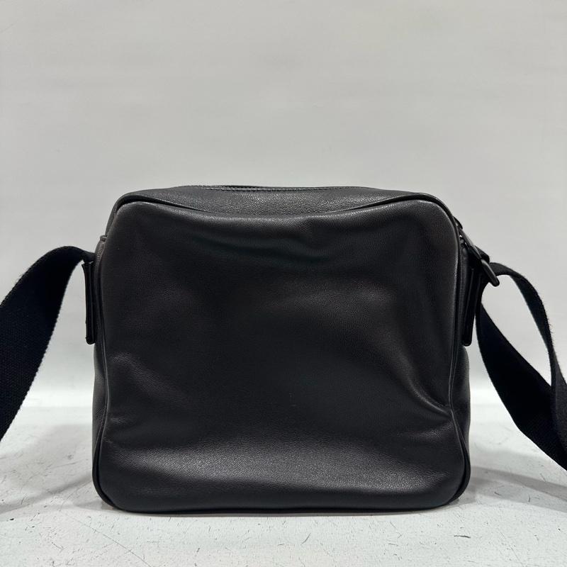 YSL 819279 黑羊皮黑釦相機包 Niki-3
