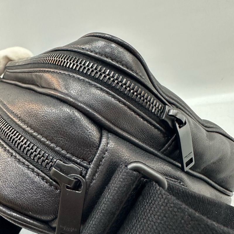 YSL 819279 黑羊皮黑釦相機包 Niki-7