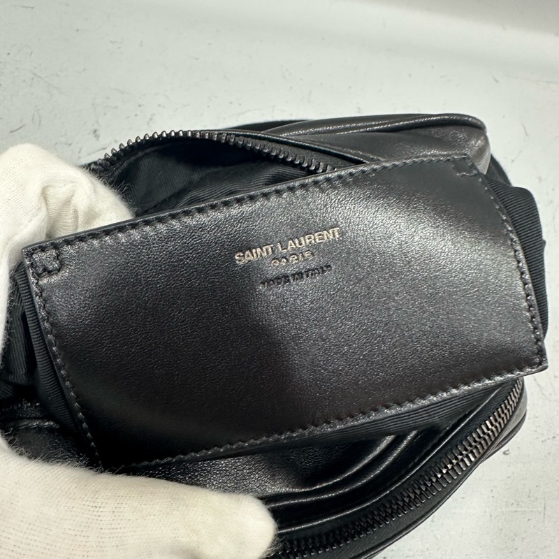 YSL 819279 黑羊皮黑釦相機包 Niki-31