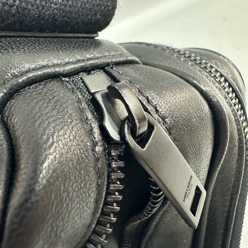 YSL 819279 黑羊皮黑釦相機包 Niki-35