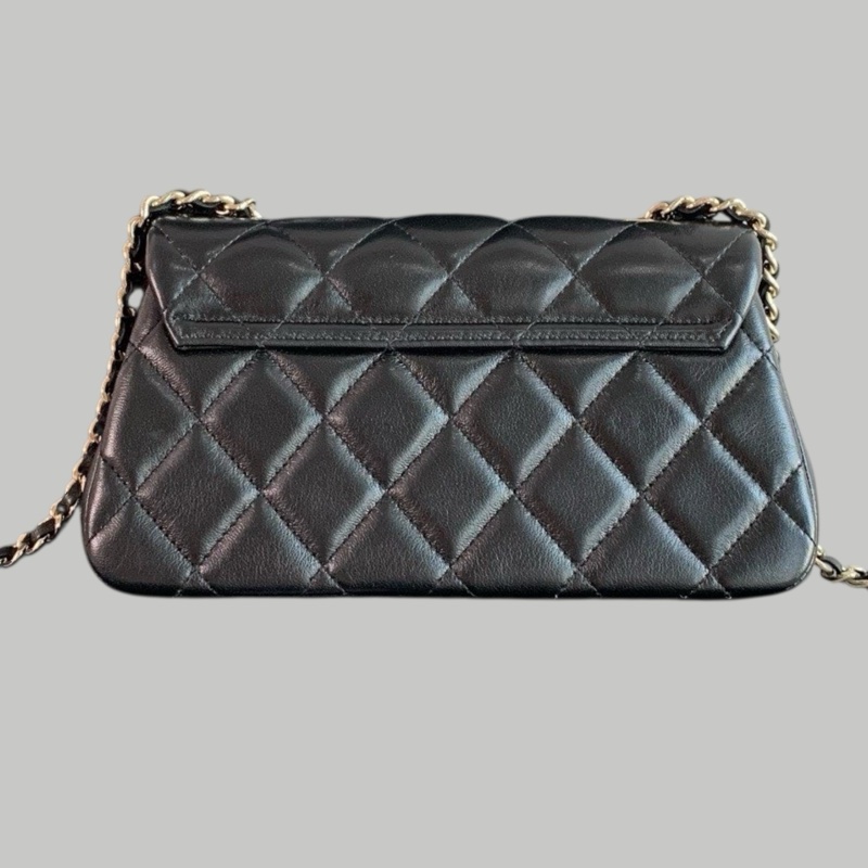 Chanel 25S Lamskin CF 雲朵包-3