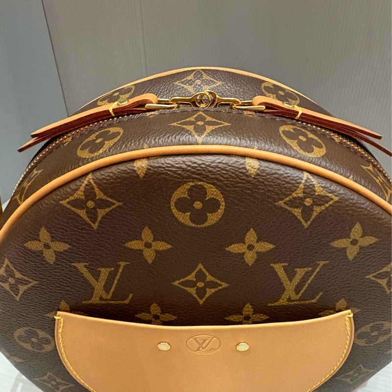 Lv 三用圓餅包/鈴鼓包-4