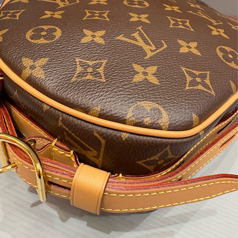 Lv 三用圓餅包/鈴鼓包-10
