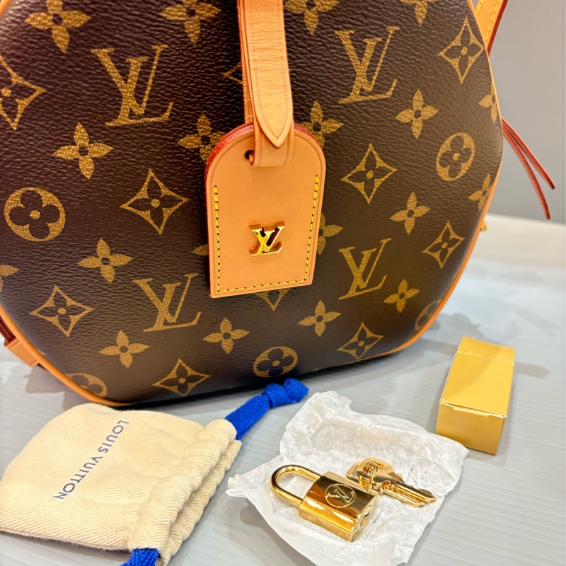 Lv 三用圓餅包/鈴鼓包-19