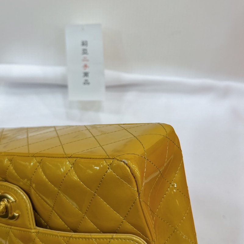 莉亞精品♡Chanel A01112 金色漆皮口蓋包 二手-9