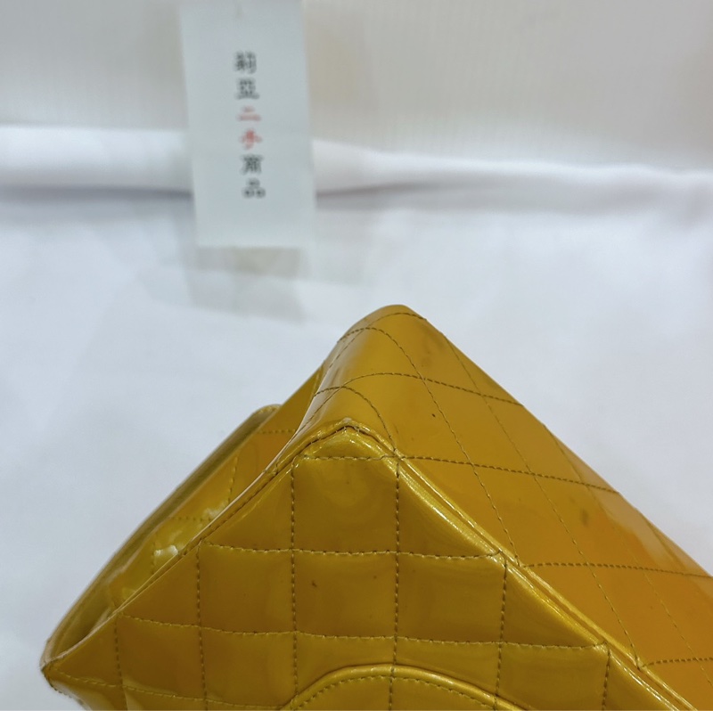 莉亞精品♡Chanel A01112 金色漆皮口蓋包 二手-10