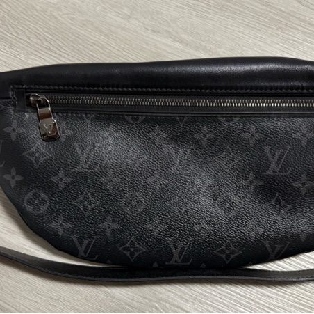 LV M46035 Discovery PM 腰包 官網$68500同款 八成新-11