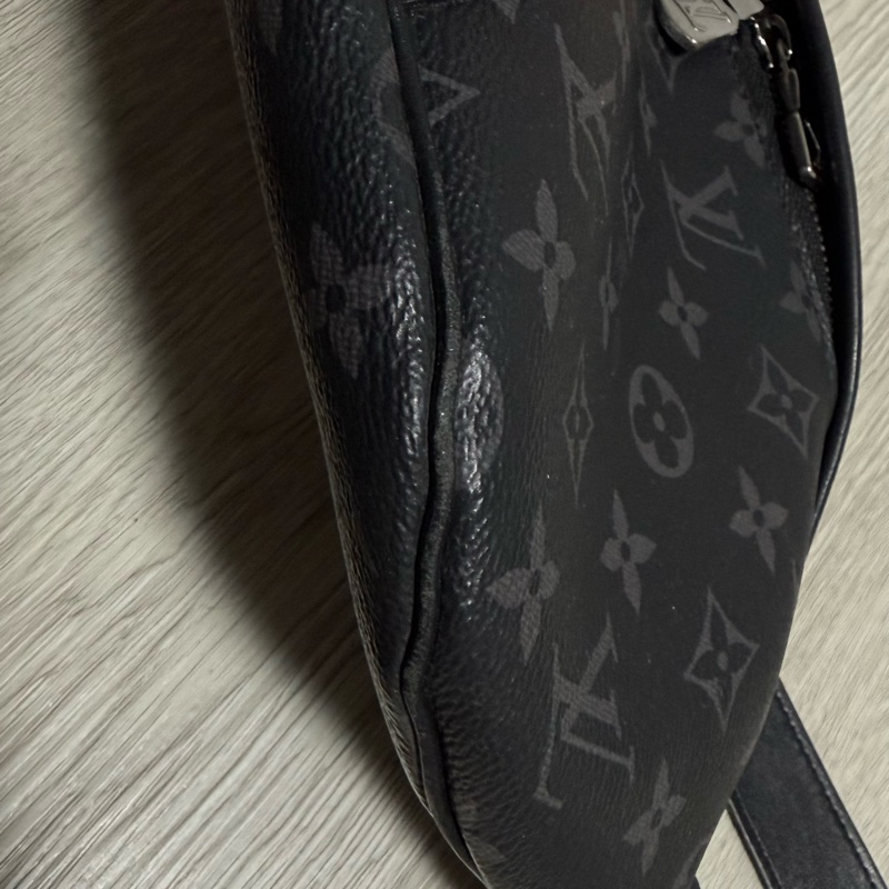 LV M46035 Discovery PM 腰包 官網$68500同款 八成新-13