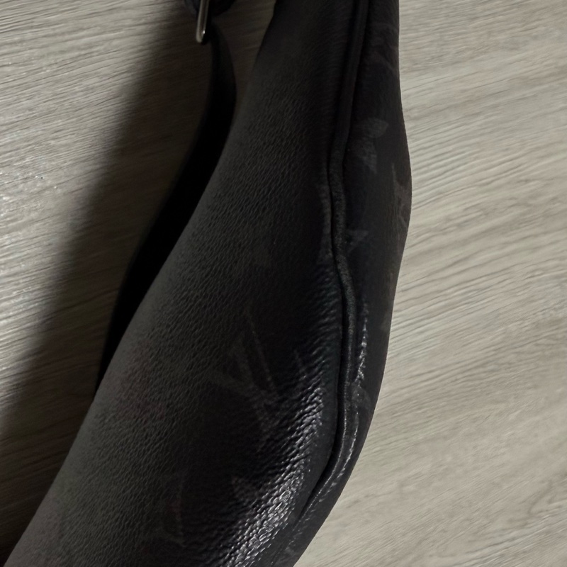 LV M46035 Discovery PM 腰包 官網$68500同款 八成新-15