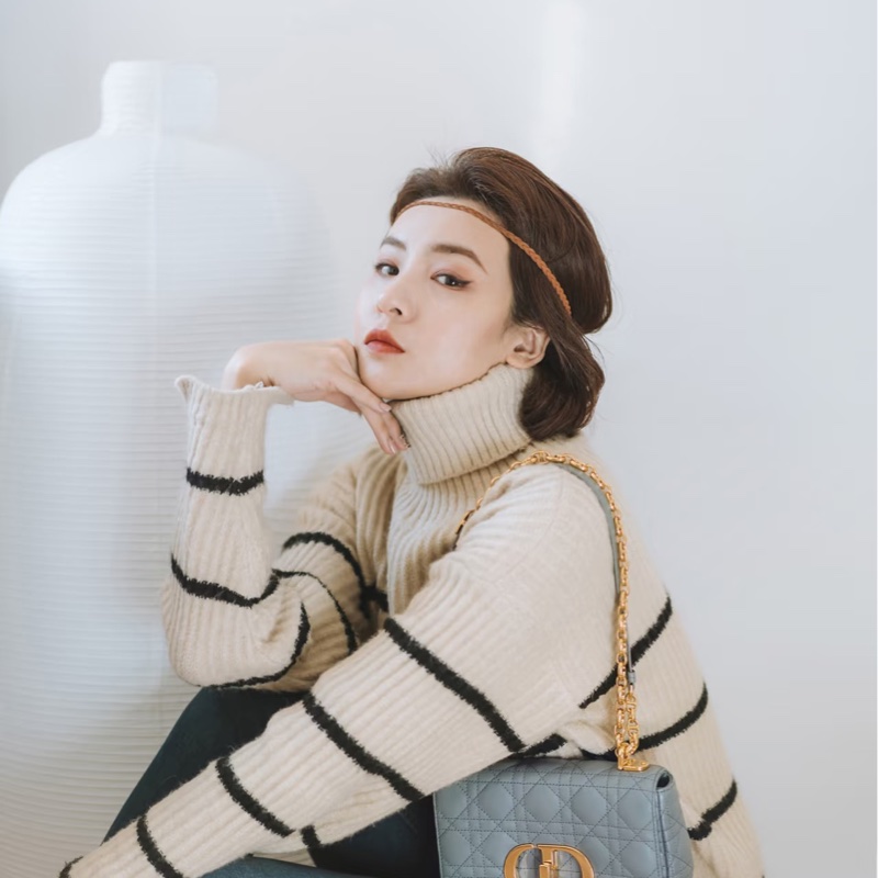 DIOR CARO 天藍色 藤格紋肩背包 小號 二手美品.-1