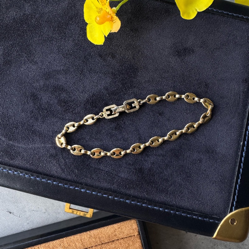 Vintage Givenchy gold plated bracelet 紀梵希鍍金手鏈 19cm-14
