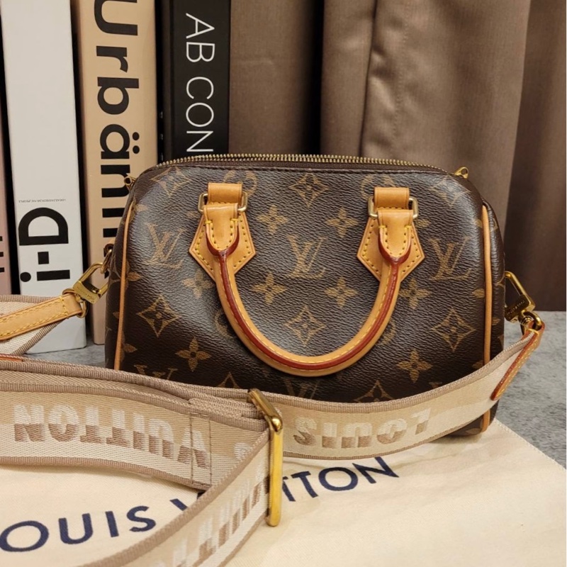 Louis Vuitton Speedy 20 老花 芯片款 有盒有套 奶茶色背帶-0