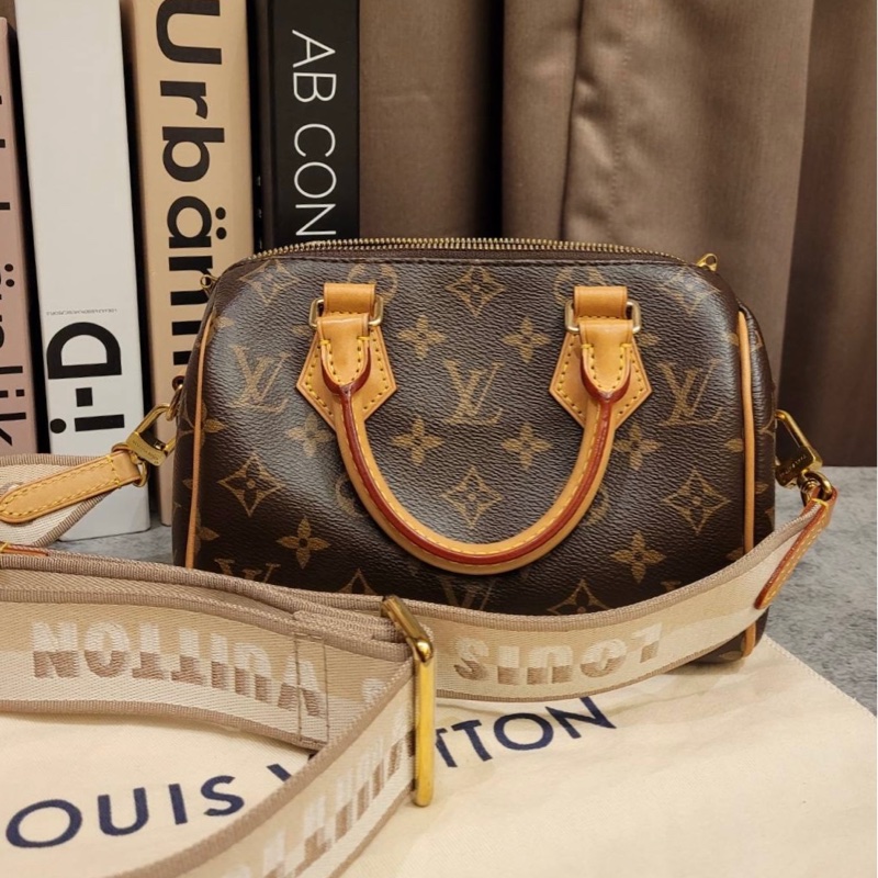 Louis Vuitton Speedy 20 老花 芯片款 有盒有套 奶茶色背帶-8