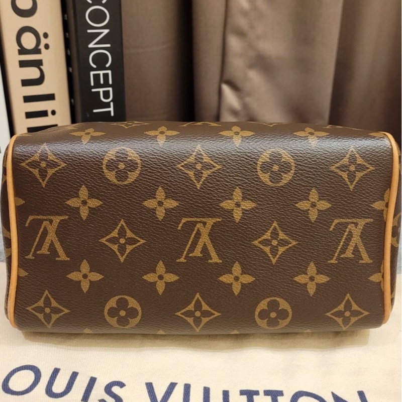 Louis Vuitton Speedy 20 老花 芯片款 有盒有套  奶茶色背帶-10