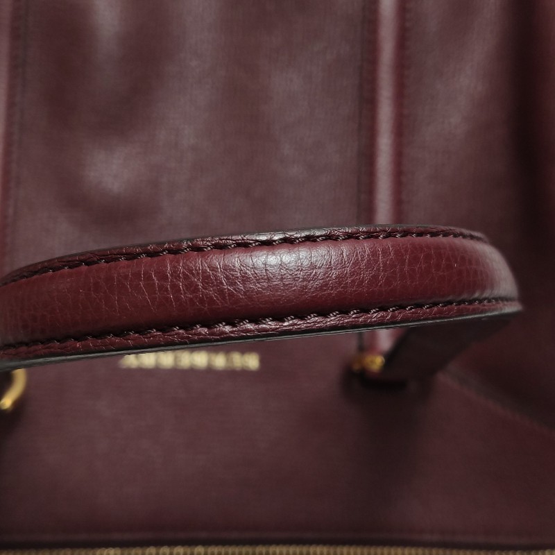 Burberry牛皮純色字母logo拉鍊單肩包-12