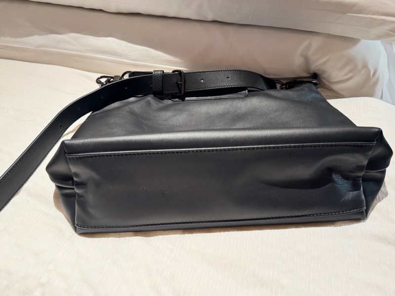 Longchamp HOBO 黑色 皮革包-14