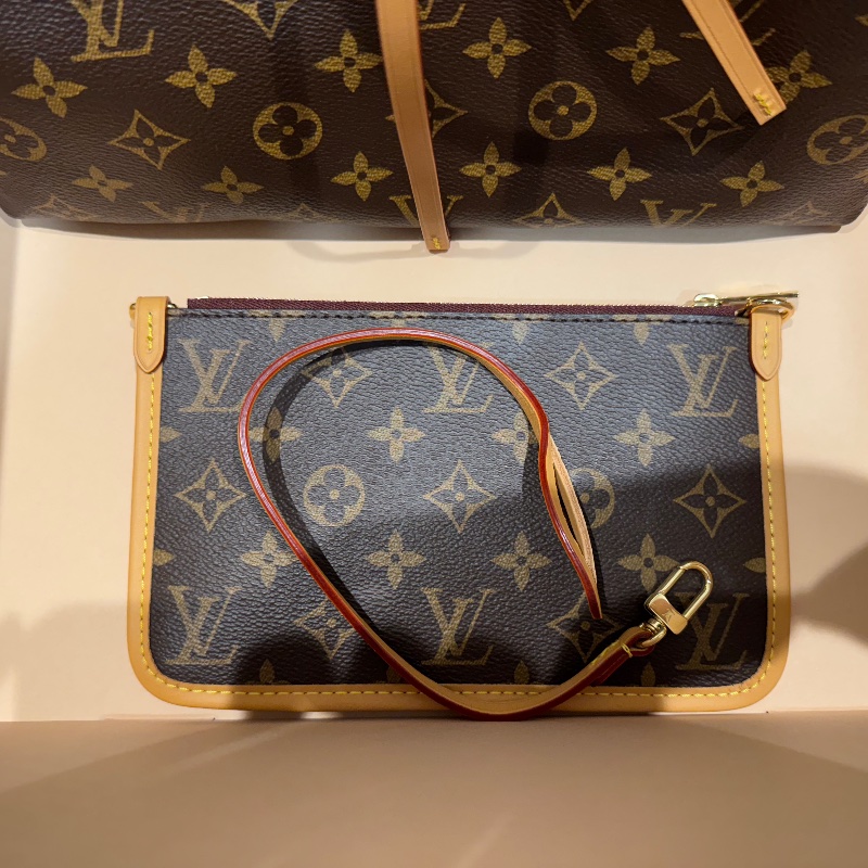 LV Louis Vuitton CarryAll PM Monogram-4