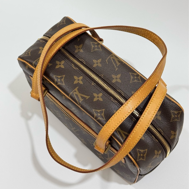 Louis Cite Mm Vintage-12