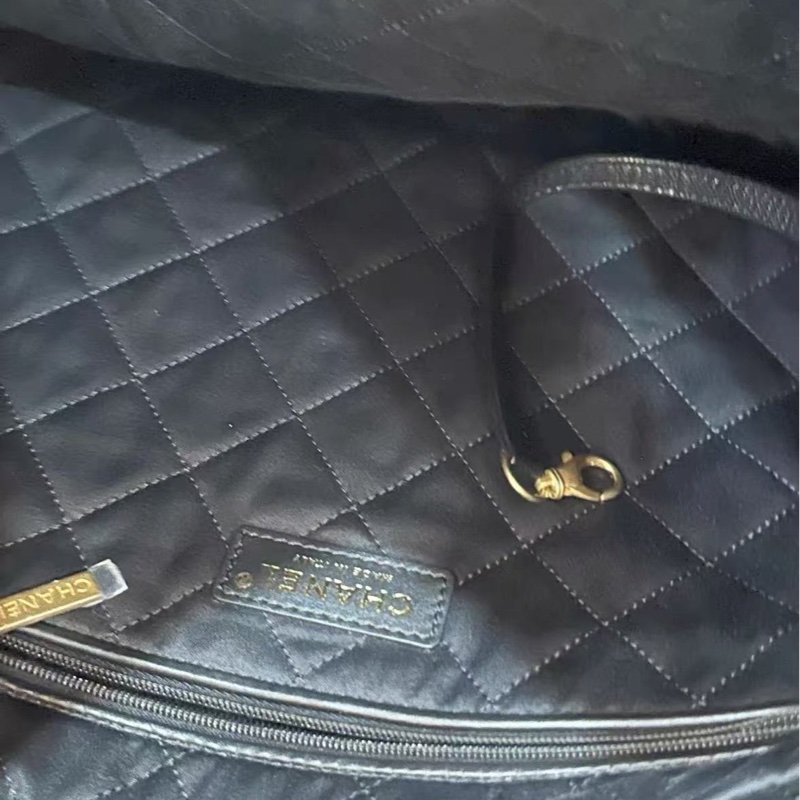 CHANEL 22bag黑金鏤空字體子母垃圾袋中號 閒置新配件齊全帶購證-1