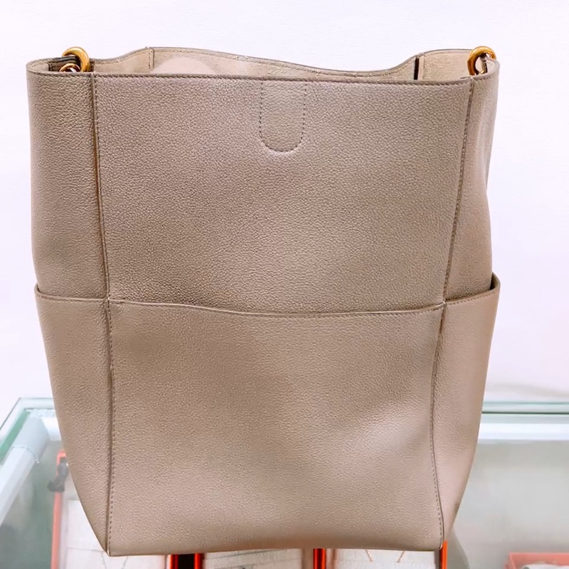 Celine sangle 大象灰水桶 中號-1