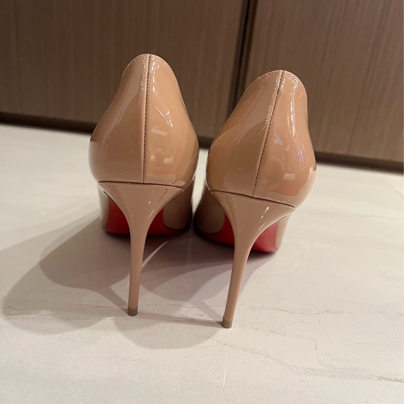 Christian Louboutin 紅底鞋 漆皮膚色高跟鞋-3