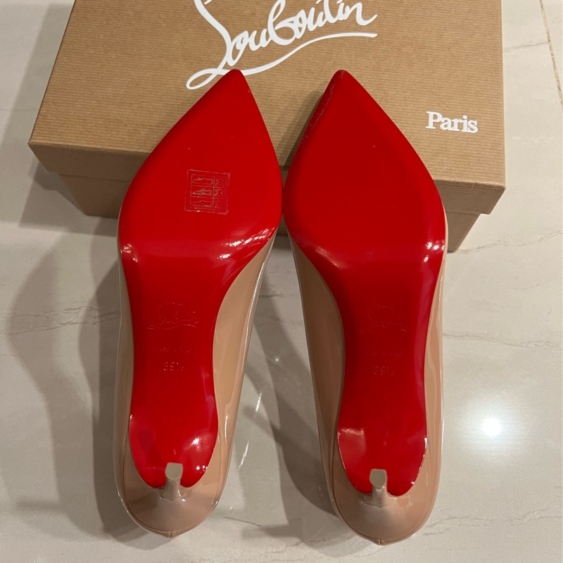 Christian Louboutin 紅底鞋 漆皮膚色高跟鞋-5