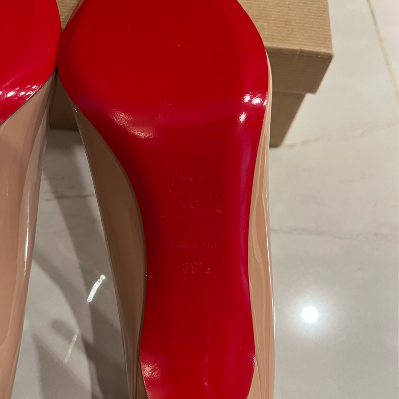 Christian Louboutin 紅底鞋 漆皮膚色高跟鞋-6