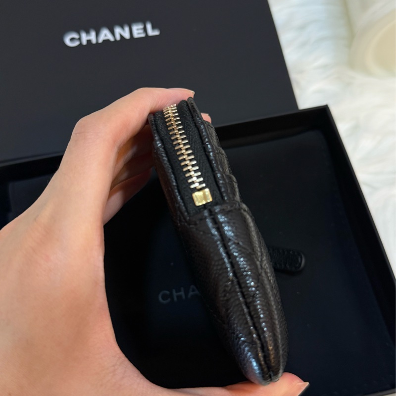 Chanel黑金小牛皮吐司包-3