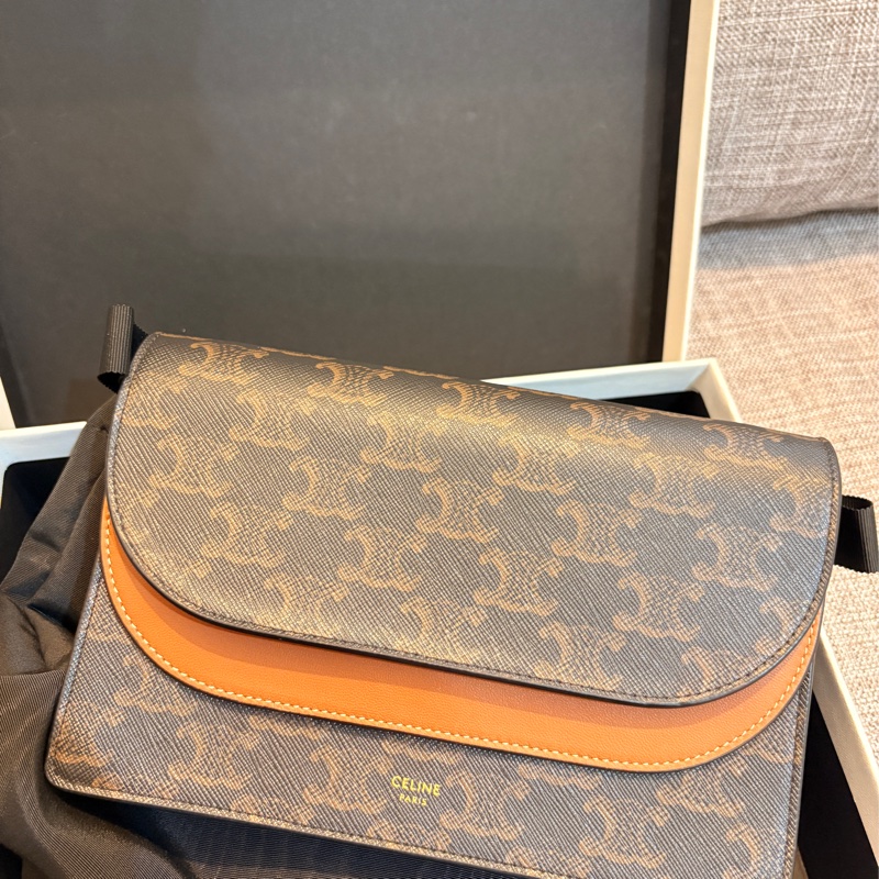 Celine woc 斜背包-4
