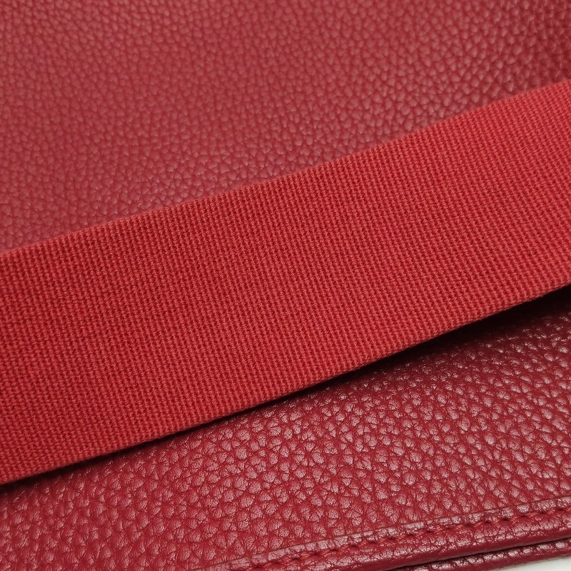 Hermes Evelyne33鏤空斜挎包單肩包
Clemence (TC)牛皮銀扣Q5國旗紅框F刻-10