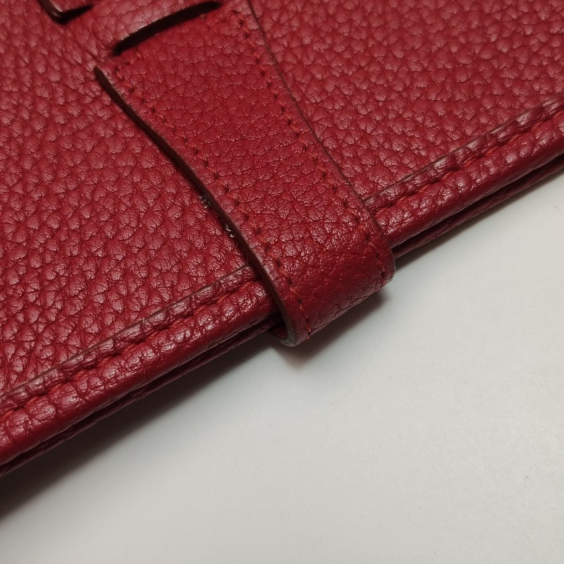 Hermes Evelyne33鏤空斜挎包單肩包
Clemence (TC)牛皮銀扣Q5國旗紅框F刻-16
