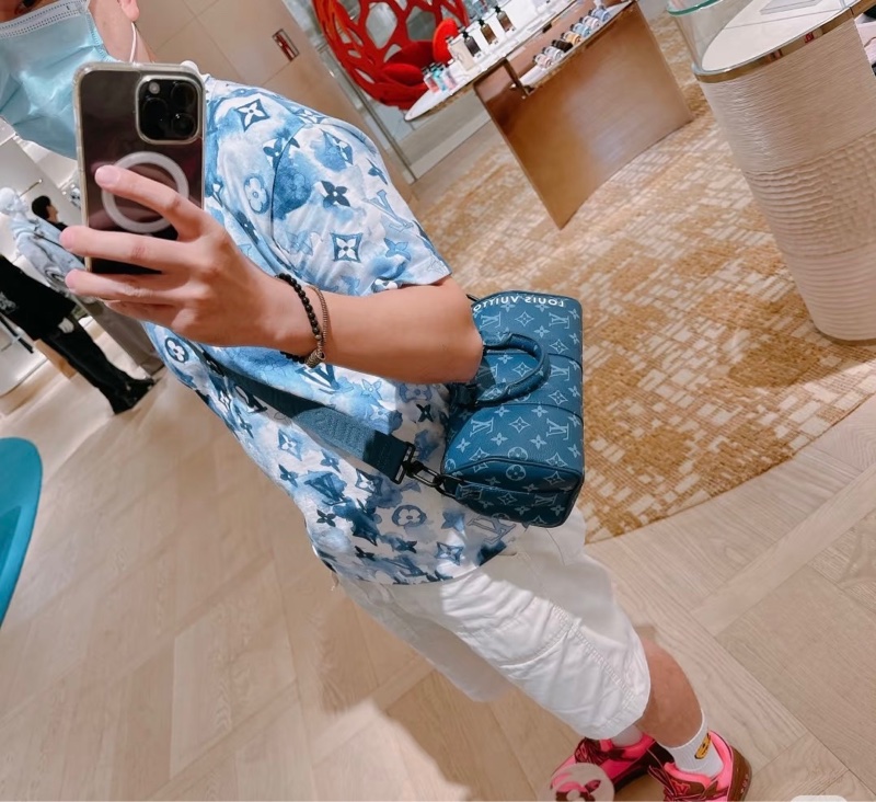 Lv大西洋藍Keepall Bandouliere 25芯片款-16