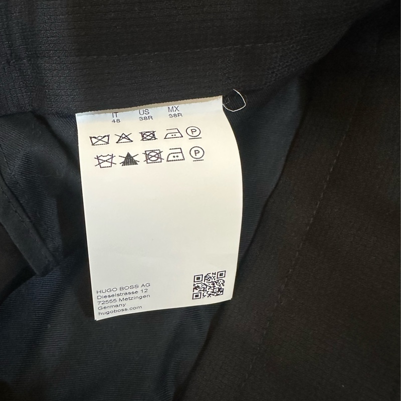 Hugo Boss 黑色禮服(全新附吊牌+防塵袋)原價35000,購入價28000-7