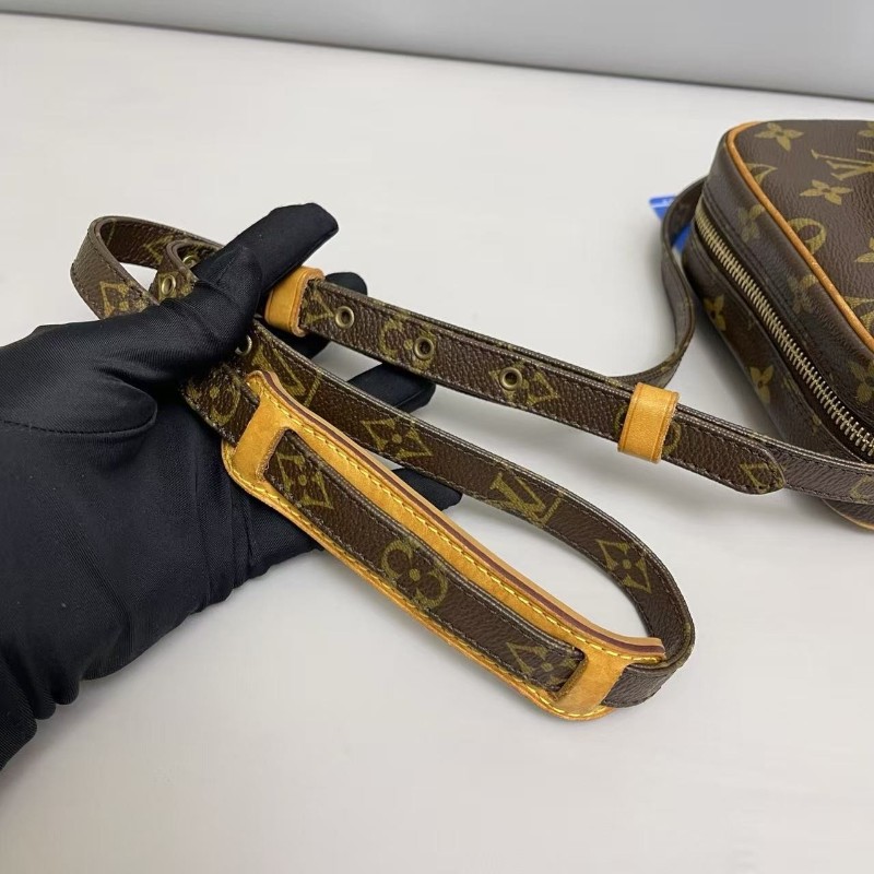 LV路易威登 老花雙層相機包 斜背包肩背包-7