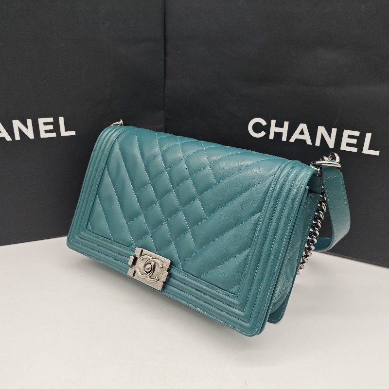 Chanel 綠色銀扣光面牛皮中號leboy 肩背包 斜背包-3