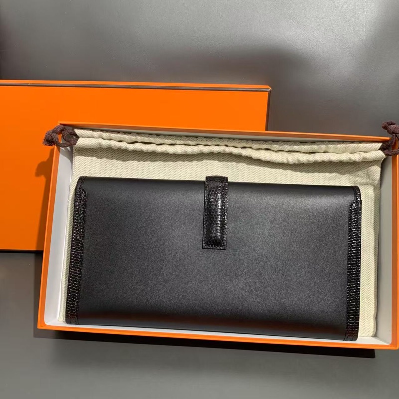 Hermes 黑色Jige Elan29蜥蜴touch手拿包，A 刻，配根肩带就是 woc-1