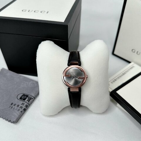 GUCCI Interlocking雙G腕錶