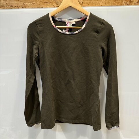 【美收精品】BURBERRY 綠色長袖上衣 4-437【隔月月中將轉賣至日本 上架期限30天】