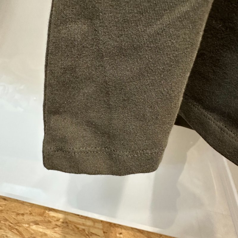【美收精品】BURBERRY 綠色長袖上衣 4-237【隔月月中將轉賣至日本 上架期限30天】-4