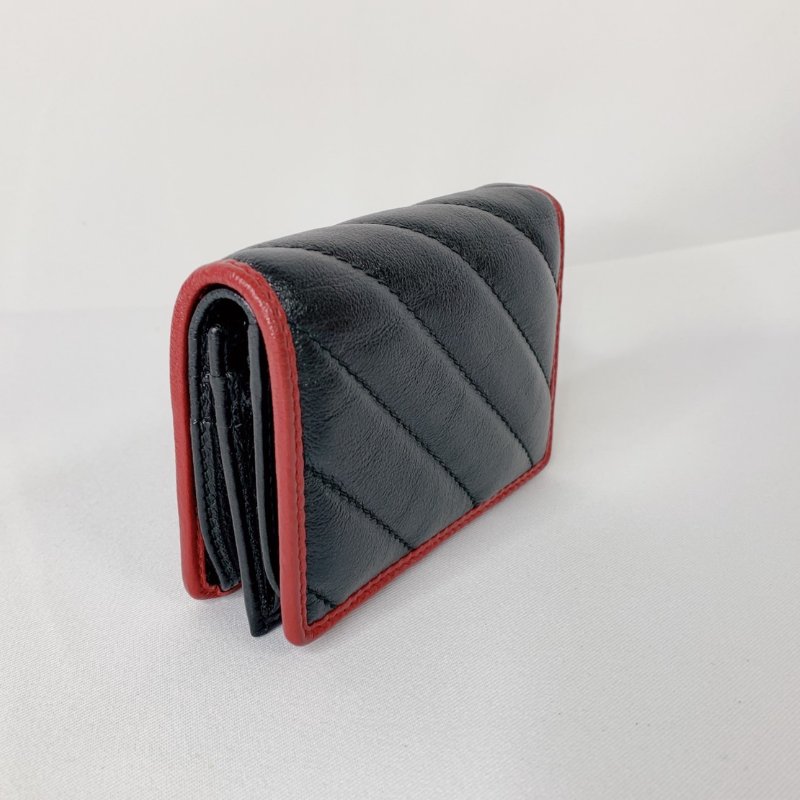GUCCI Marmont扣式短夾零錢包-3