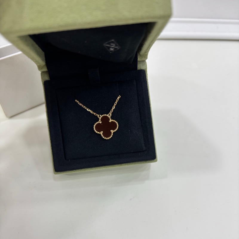 VCA/Van Cleef & Arpels/梵克雅寶Alhambra四葉幸運系列紅玉髓四葉草18k金 項鍊 23年 單鏈無卡-3