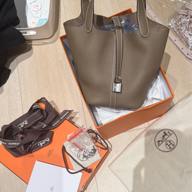 愛馬仕 Hermes picotin18 大象灰銀扣-0