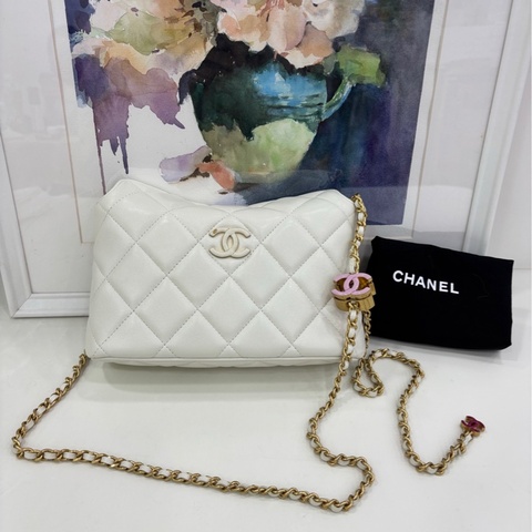 Chanel24A白色琺瑯hobo，鏈條可拆 閒置未使用過