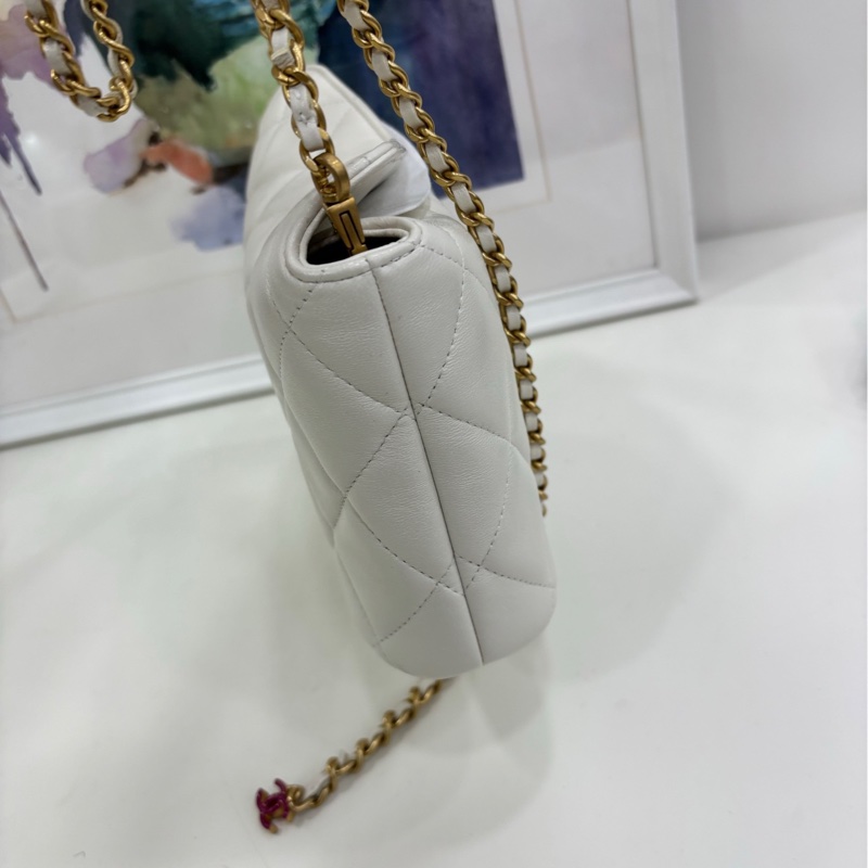 Chanel24A白色琺瑯hobo,鏈條可拆 閒置未使用過-4