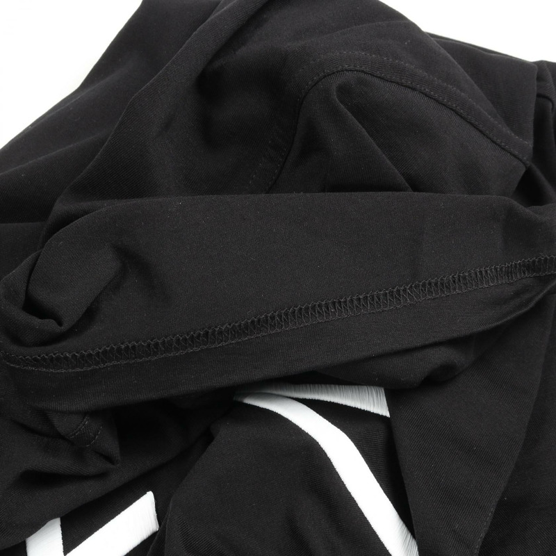 紀梵希 (GIVENCHY) 標誌刺繡T卹,純棉材質,黑色,男士二手。-6